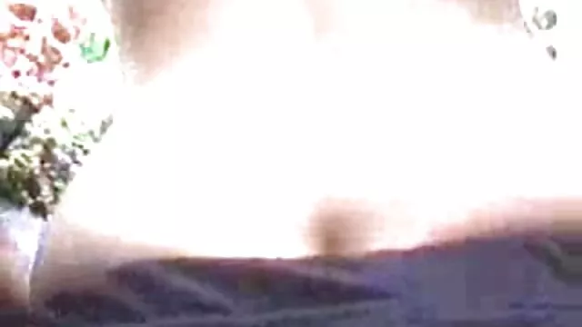 Casey Calvert suce l'énorme bite film amateur pornographique noire de nigga