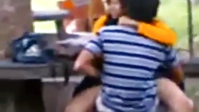 Adorable video sex free porno rousse se masturbe