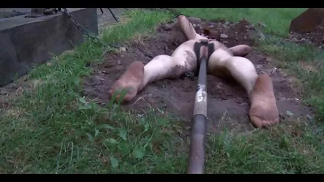 Deux putes sexy porno video gratuit et insatiables participent à un grand gangbang