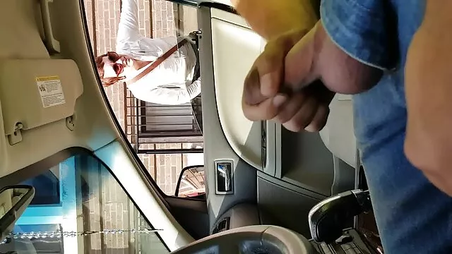 Le mari a fait une double pénétration à sa femme potelée avec vidéos x vidéos un ami