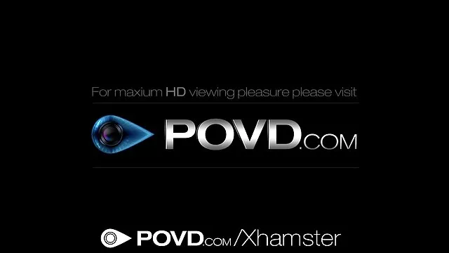 Salope peinte en suce deux et video pormo xx s'étouffe avec une bite