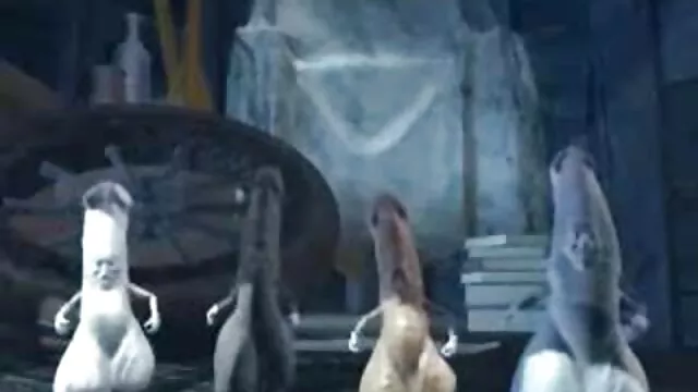 Blonde se baise avec un gode film x francais amateur sur le canapé