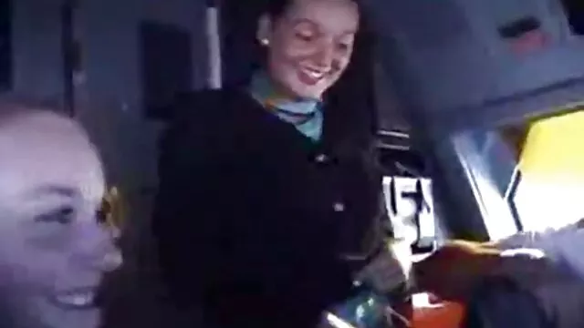 La blonde Alexa Grace aime son homme noir et baise une énorme bite vidéos de xxx noire