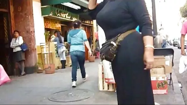 Mec a rempli ses gros seins avec le sperme de porno gay hotel Chihiro Aso